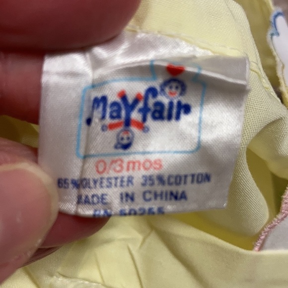 Vintage Mayfair 0/3 months candy embroidered shortalls - Picture 6 of 8